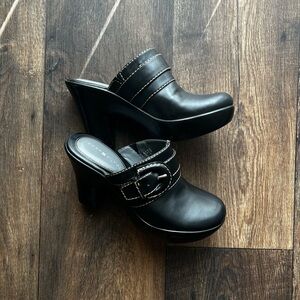 Tommy Hilfiger Clogs